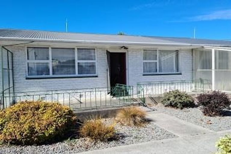 Photo of property in 2/8 Pavitt Street, Richmond, Christchurch, 8013