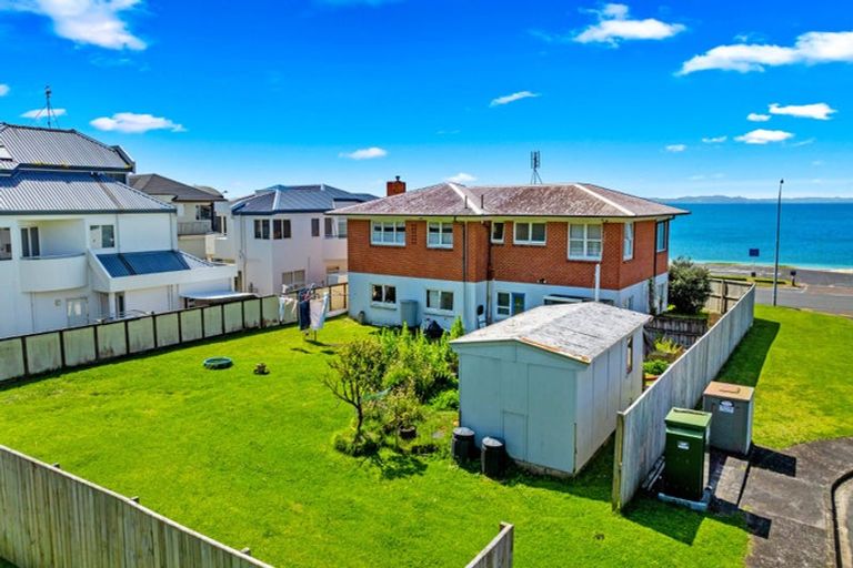 Photo of property in 57 The Esplanade, Eastern Beach, Auckland, 2012