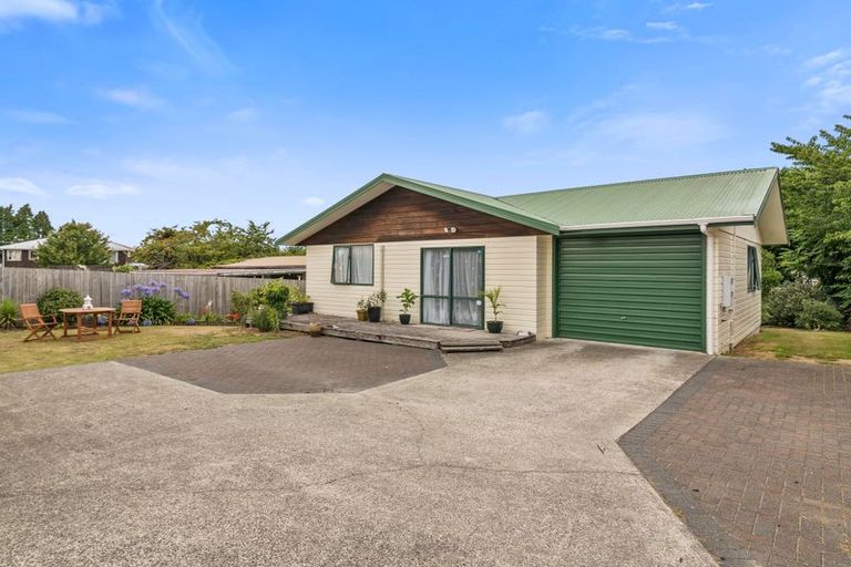 Photo of property in 6a Fairview Road, Western Heights, Rotorua, 3015
