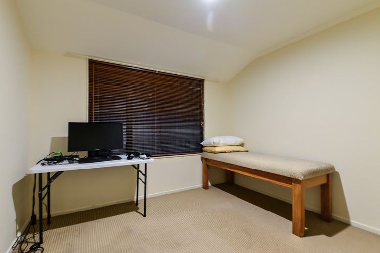 Photo of property in 1 Bayswater Court, Huntington, Hamilton, 3210