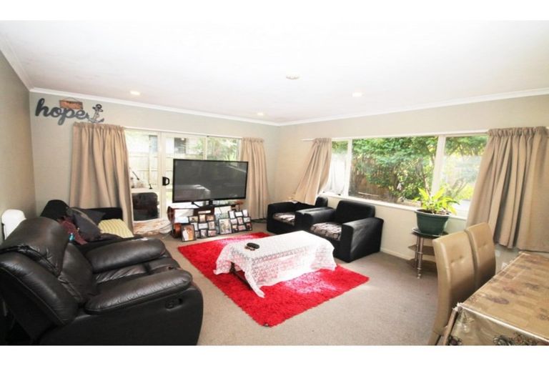 Photo of property in 3/31 Growers Lane, Mangere East, Auckland, 2024