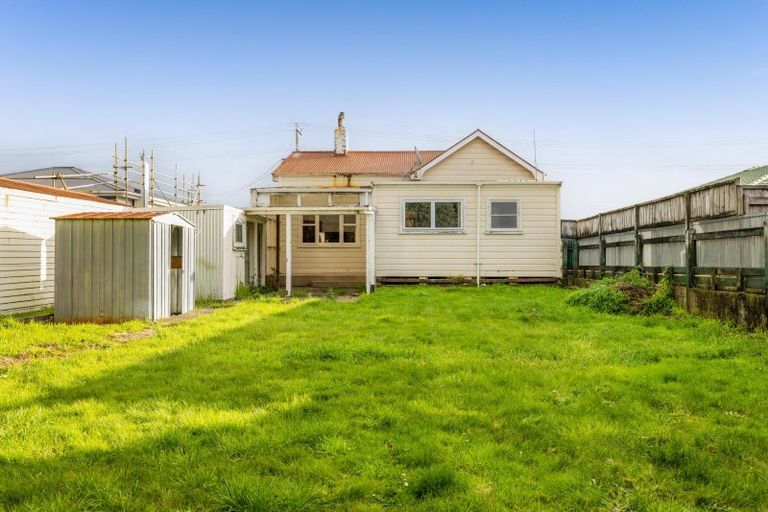 Photo of property in 16 Juliet Street, Stratford, 4332