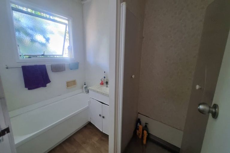 Photo of property in 24b Pohutukawa Drive, Owhata, Rotorua, 3010