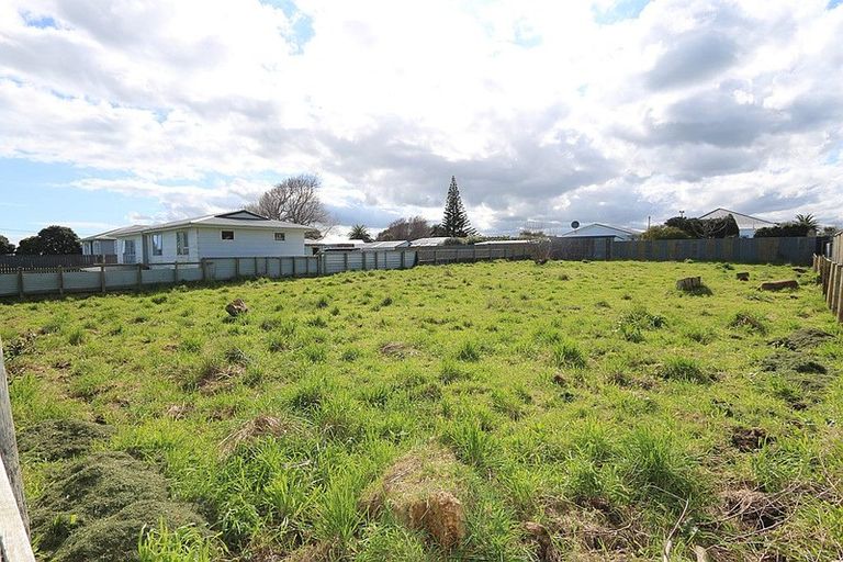 Photo of property in 9 Kauae Street, Manaia, 4612
