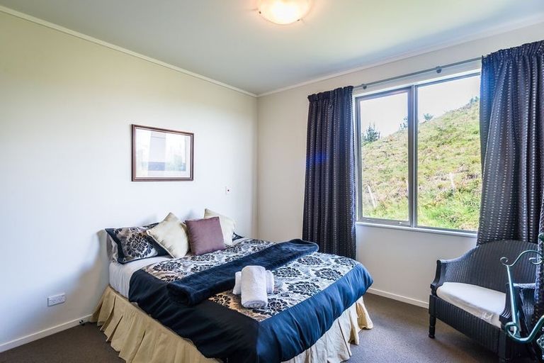 Photo of property in 187 Peka Peka Road, Peka Peka, Waikanae, 5391