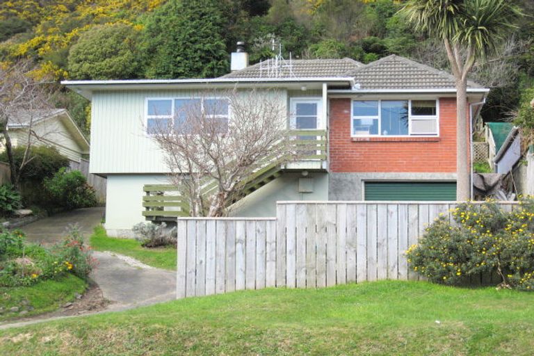 Photo of property in 57 Coast Road, Wainuiomata, Lower Hutt, 5014