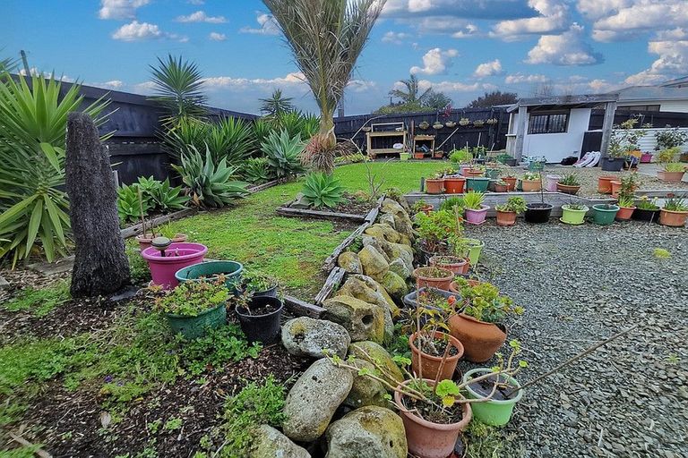 Photo of property in 103 Hurndall Street East, Maungaturoto, 0520