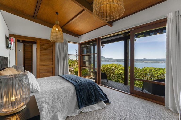 Photo of property in 78 Acacia Heights Drive, Acacia Bay, Taupo, 3385