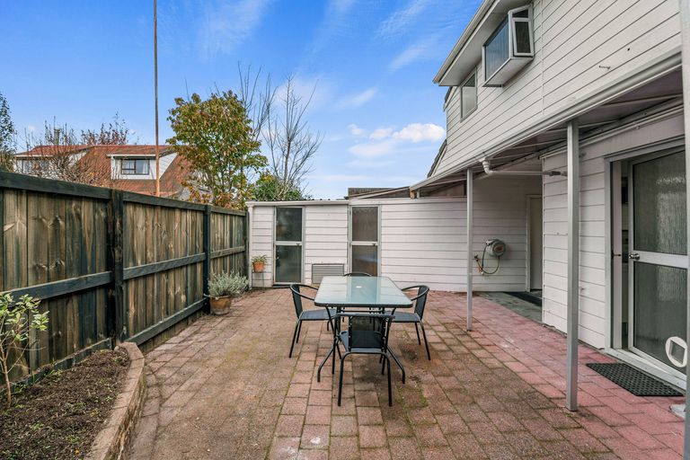 Photo of property in 4f Lytton Street, Glenholme, Rotorua, 3010