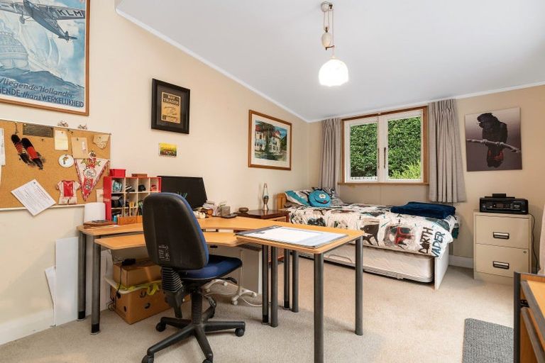 Photo of property in 19 Oliver Road, Eastern Beach, Auckland, 2012