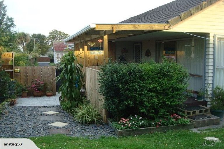 Photo of property in 3/127 Portage Road, New Lynn, Auckland, 0600