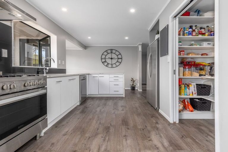 Photo of property in 9 Wright Grove, Levin, 5510