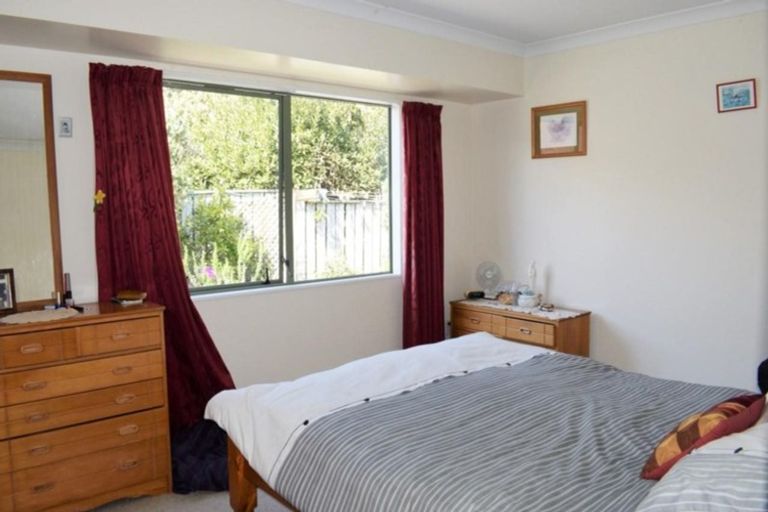 Photo of property in 57b Kirk Street, Otaki, 5512