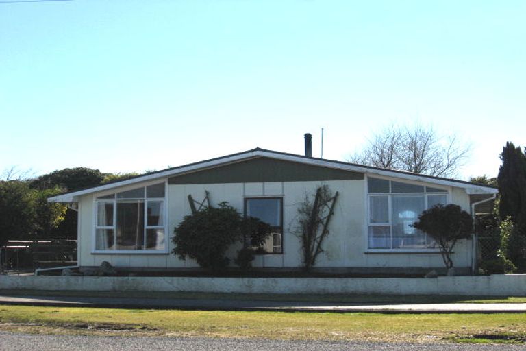 Photo of property in 74 Park Street, Hokitika, 7810