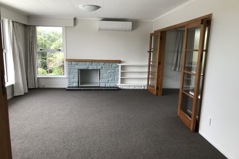 Photo of property in 7b Penrith Street, Westown, New Plymouth, 4310