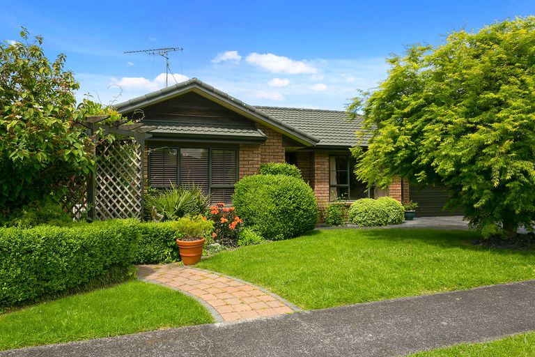 Photo of property in 13 Constance Place, Cambridge, 3434