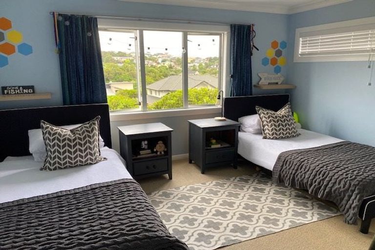 Photo of property in 19 Navigation Drive, Whitby, Porirua, 5024