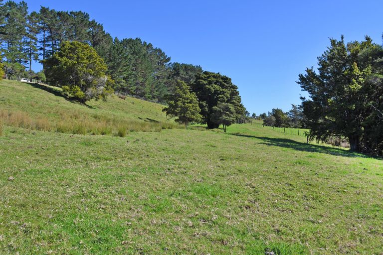 Photo of property in 128 Schollum Road, Big Omaha, Warkworth, 0985