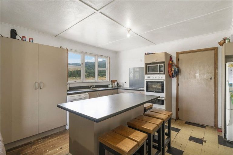 Photo of property in 24 Mountain Road, Maunganamu, Taupo, 3379