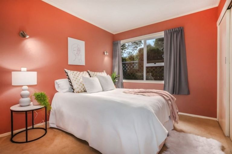 Photo of property in 24a Sea Vista Drive, Pukerua Bay, 5026