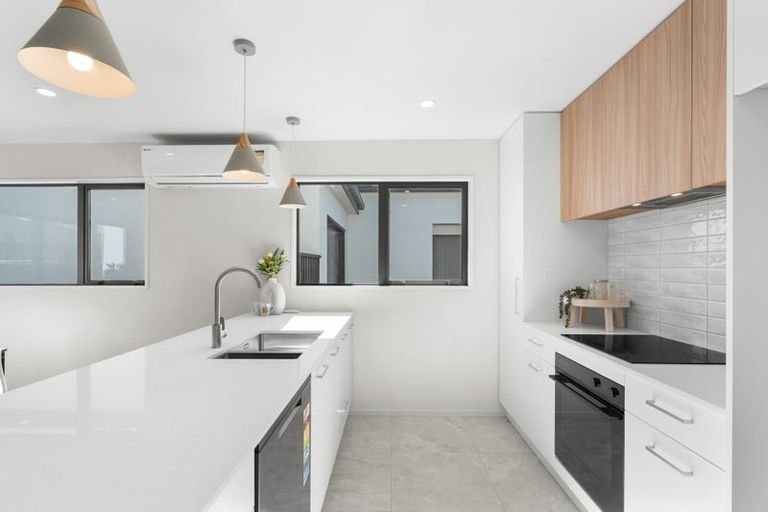 Photo of property in 2/15 Delph Street, Avonhead, Christchurch, 8042