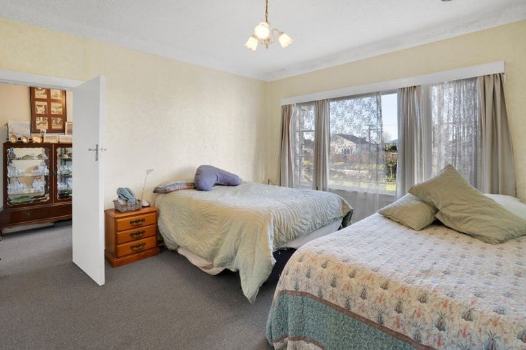 Photo of property in 11 Miranda Street, Stratford, 4332