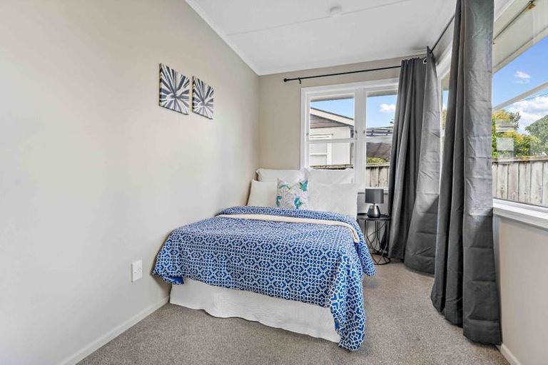 Photo of property in 20 Collie Road, Pukekohe, 2120