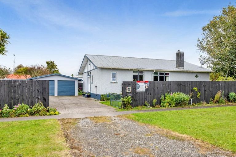 Photo of property in 15 Lear Street, Stratford, 4332