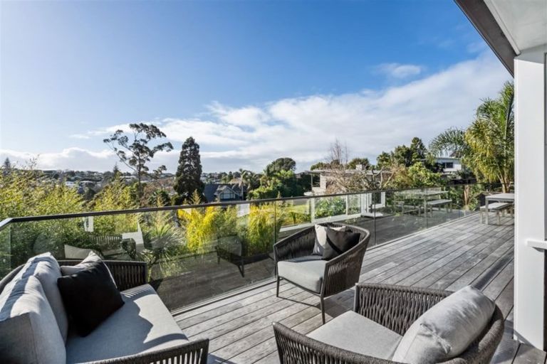 Photo of property in 2/65 Park Rise, Campbells Bay, Auckland, 0630