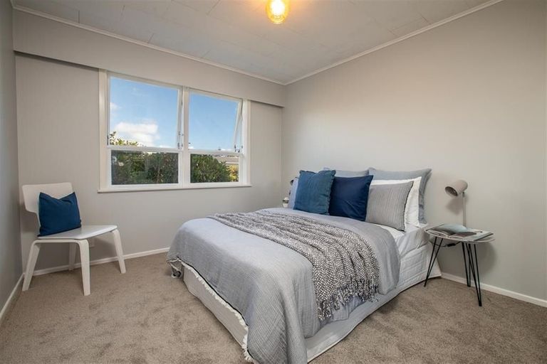 Photo of property in 38 Parata Street, Waikanae, 5036