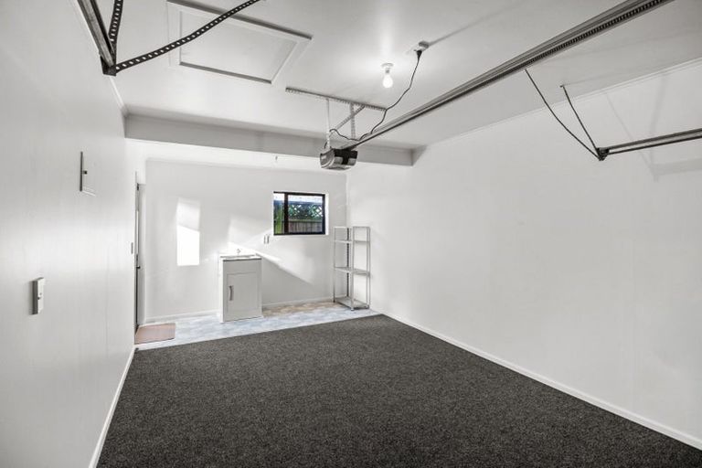 Photo of property in 4/476 Devon Street East, Strandon, New Plymouth, 4312
