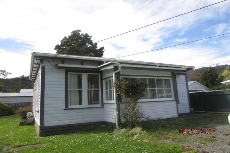 Photo of property in 95 Rata Street, Naenae, Lower Hutt, 5011