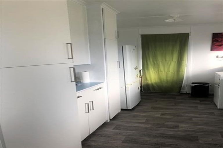 Photo of property in 17 Fitzherbert Road, Wainuiomata, Lower Hutt, 5014