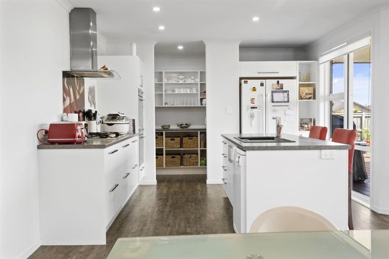 Photo of property in 6 Plescher Crescent, Leamington, Cambridge, 3432