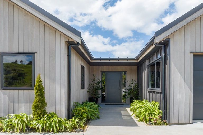 Photo of property in 33 Tiwarawara Lane, Puketotara, Te Awamutu, 3876