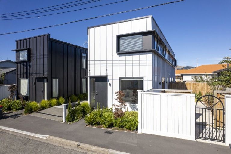 Photo of property in 34a Hargest Crescent, Sydenham, Christchurch, 8023