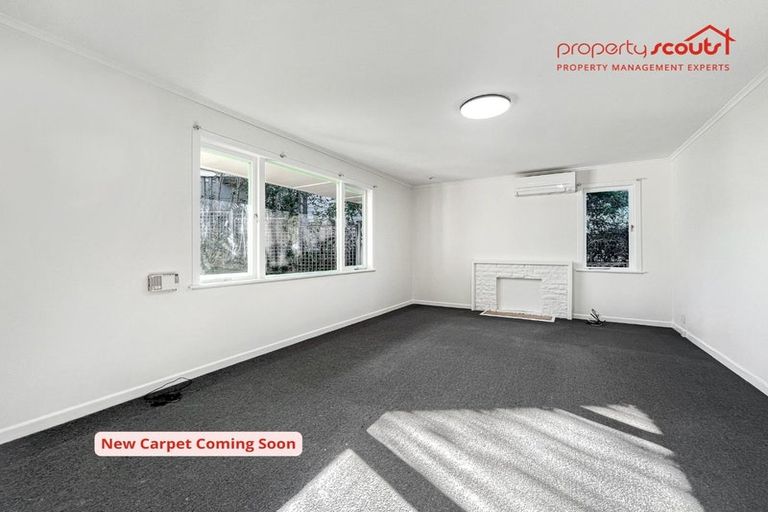 Photo of property in 2/701 East Coast Road, Browns Bay, Auckland, 0630
