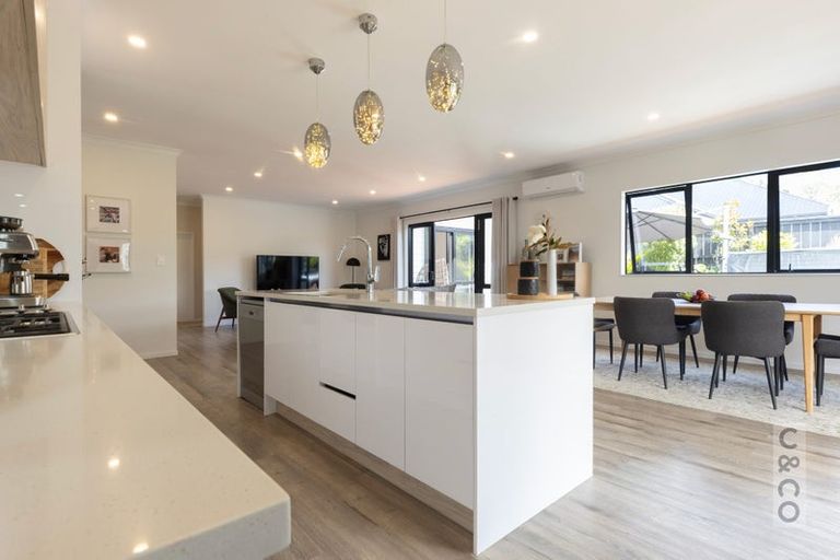 Photo of property in 21 Pukemarino Road, Waimauku, 0812