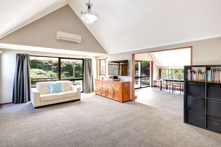 Photo of property in 30 Lynas Street, Outram, 9019