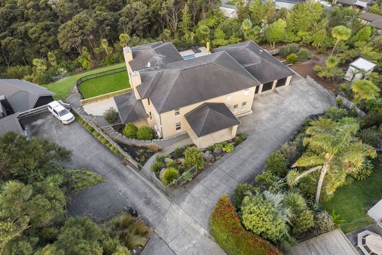 Photo of property in 194 Greenhithe Road, Greenhithe, Auckland, 0632