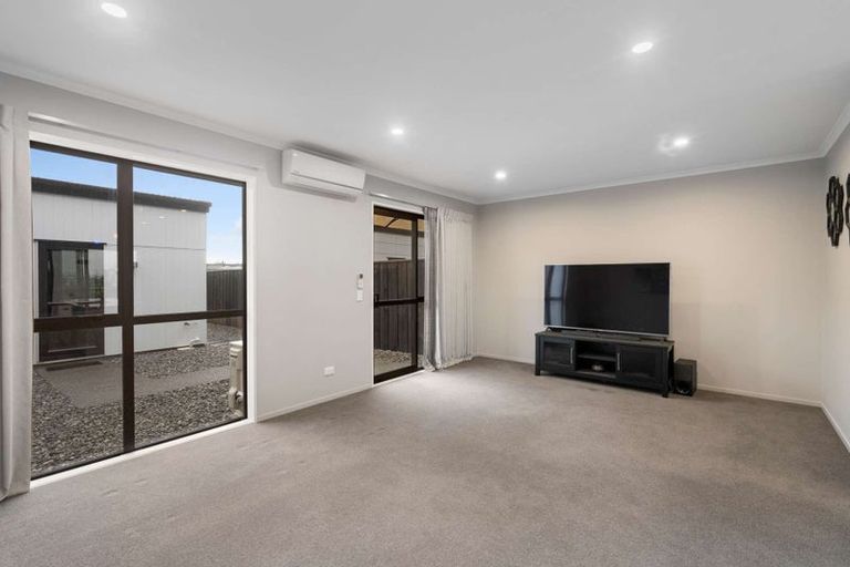Photo of property in 20 Brian Keogh Lane, Wigram, Christchurch, 8025