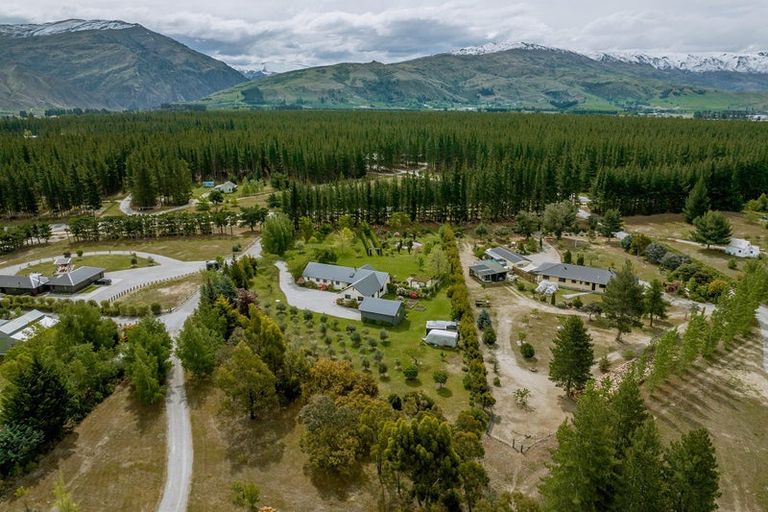 Photo of property in Spring Grove, 247a Bannockburn Road, Cromwell, 9384