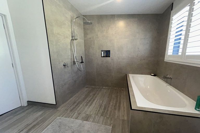 Photo of property in 1 Koura Road, Atawhai, Nelson, 7010