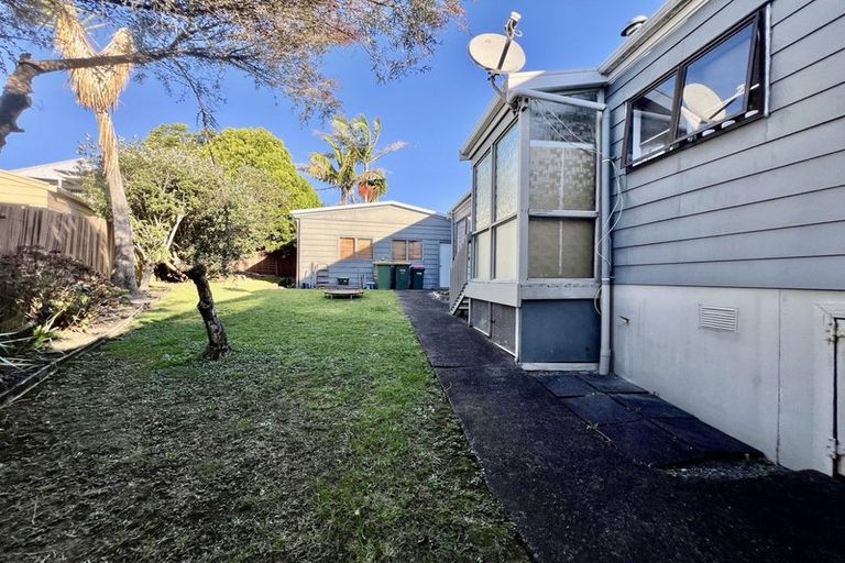 Photo of property in 46 Marendellas Drive, Bucklands Beach, Auckland, 2014