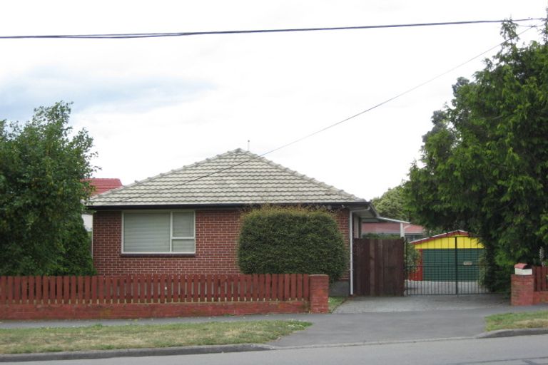 Photo of property in 125 Hargood Street, Woolston, Christchurch, 8062