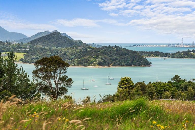 Photo of property in 111 Te Rongo Road, Parua Bay, 0174