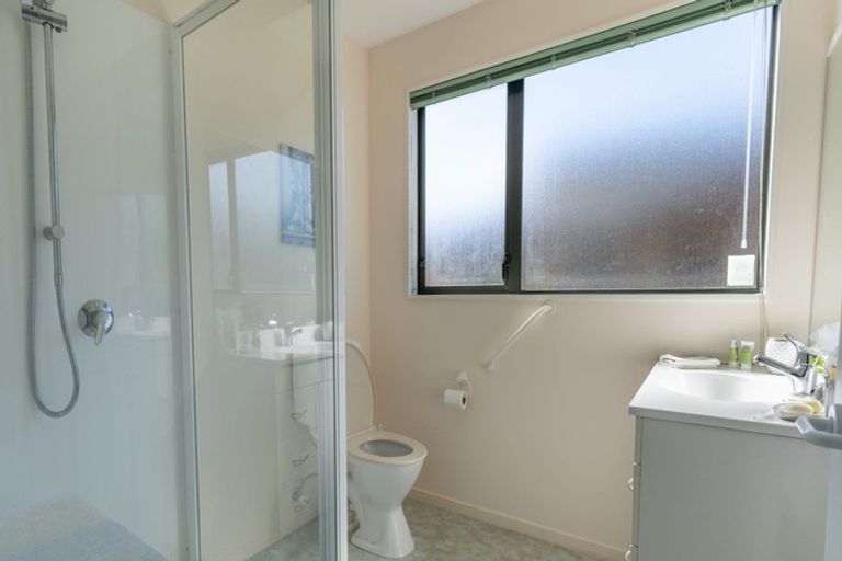 Photo of property in Redwood Village, 36/42 Main Road, Tawa, Wellington, 5028