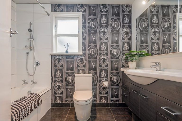 Photo of property in 35 Church Street, Awapuni, Palmerston North, 4412