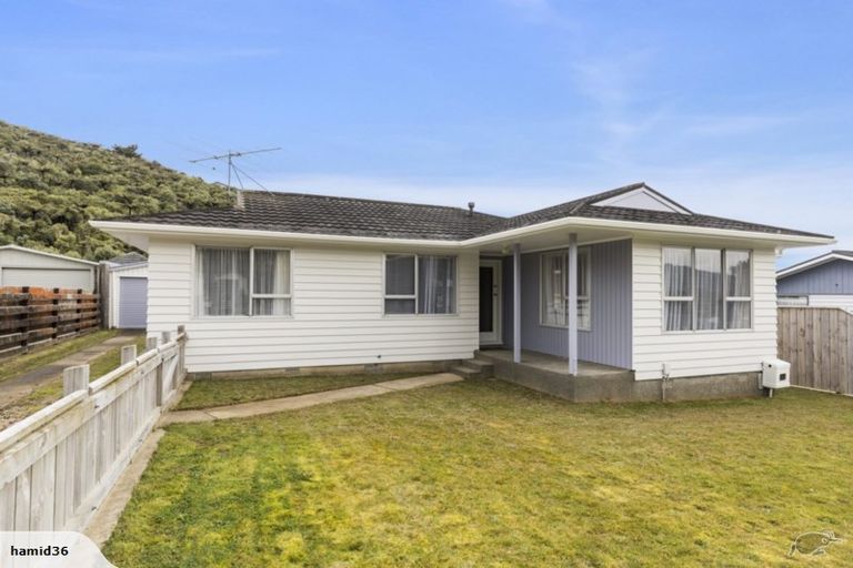 Photo of property in 172 Major Drive, Kelson, Lower Hutt, 5010