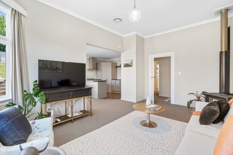 Photo of property in 21 Glenross Street, Glenross, Dunedin, 9011